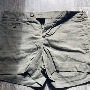 New with tags banana republic shorts size 10